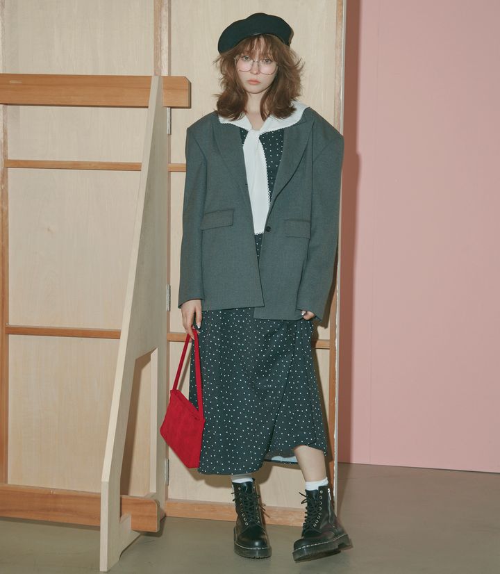 八木アリサ おしゃれ自慢 ドット