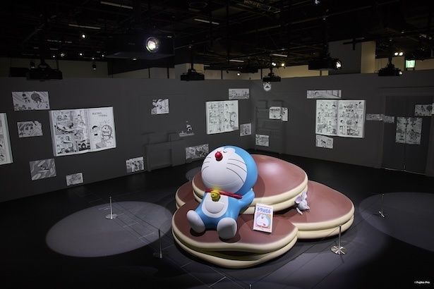 「のび太のまんがルーム」では名シーンを3Dプロジェクションマッピングを用いて上映