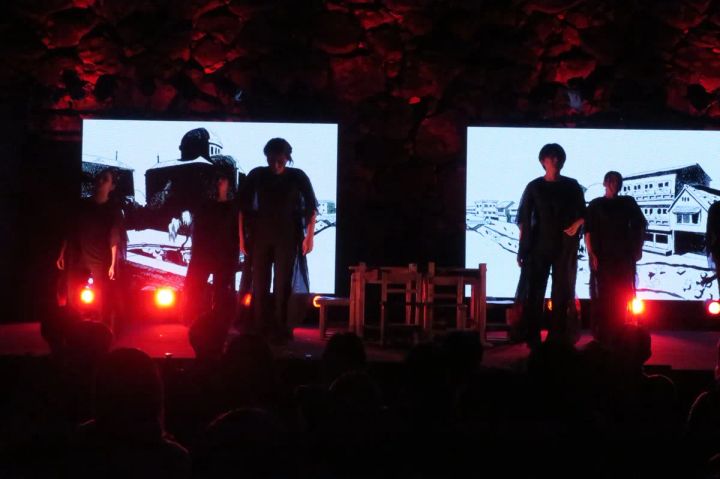 THE WINDS OF GOD の舞台写真または公演資料画像。今井雅之氏の代表作として上演される作品内容が具体的にわかる画像。