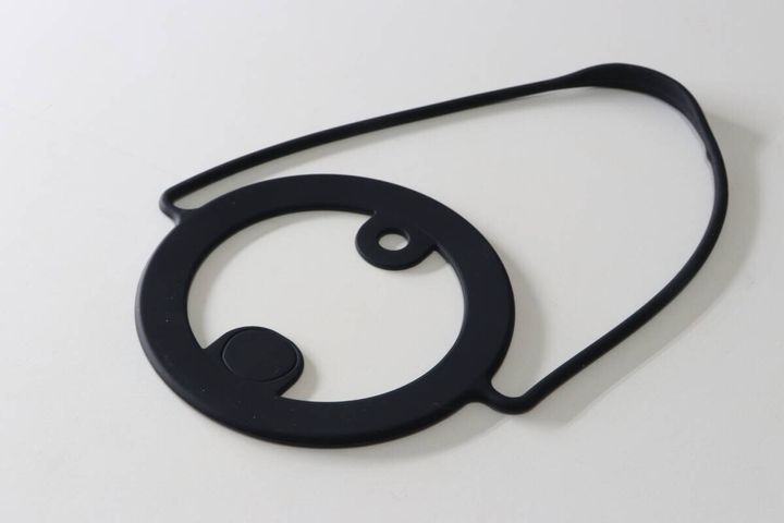 ダイソーのシリコンドリンクカップホルダーのビジュアル