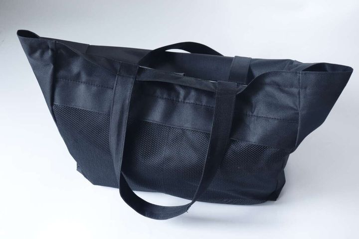 大容量トートバッグ 自立