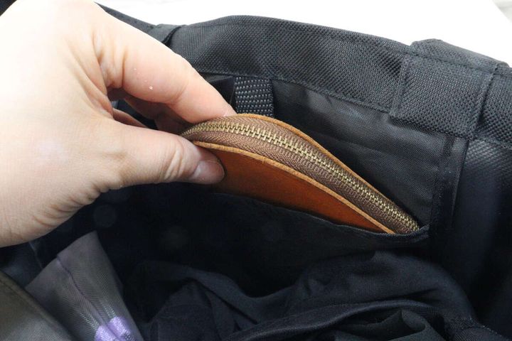 大容量トートバッグ 内ポケット