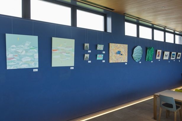 併設の「オールーグリル」には原画を展示