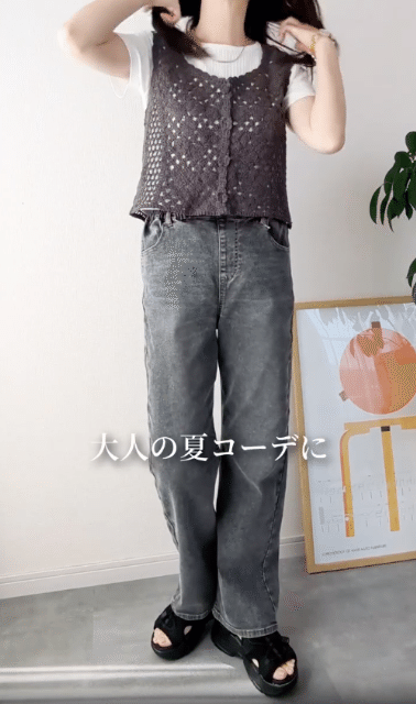 デニムストレートPを着たコーデ