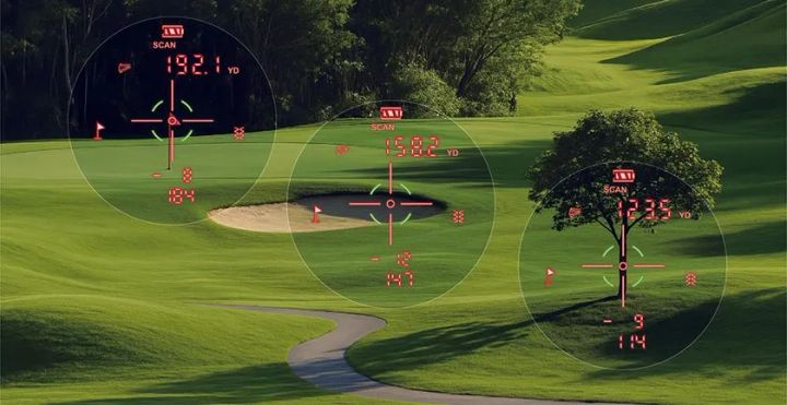 Shot Navi STEADY のスキャン計測。バンカーや木など複数の目標物を一度に計測する場面