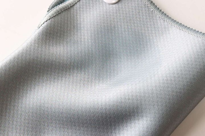 ペットボトルカバー グレー 350ml～500ml 滲出