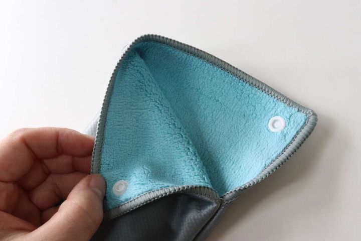 ペットボトルカバー グレー 350ml～500ml マイクロファイバー