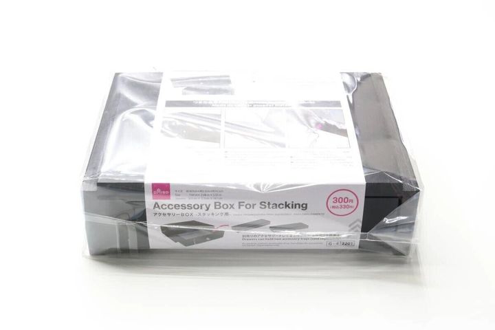 ダイソーのアクセサリーBOX スタッキング用のパッケージ