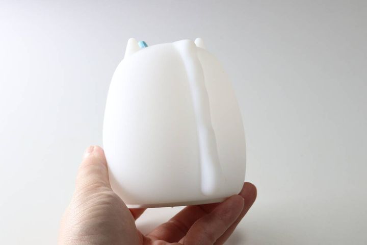 ダイソー センサーライト（ユニコーン） デザイン 背中