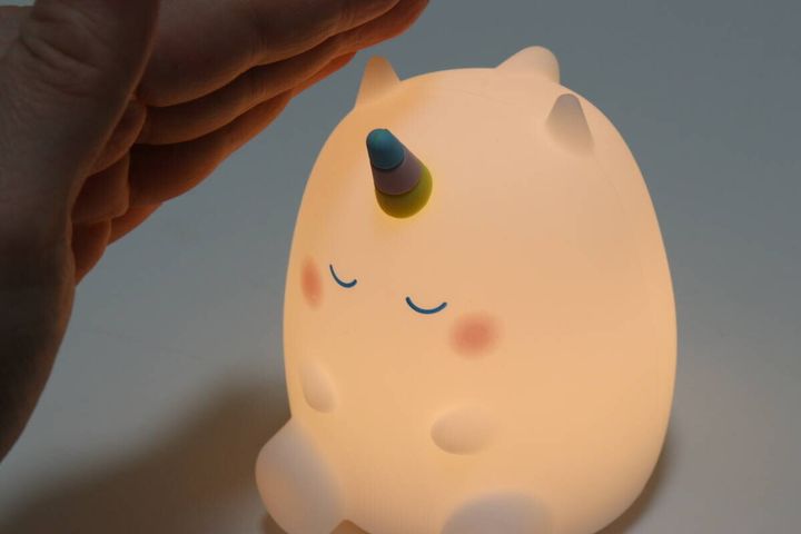 ダイソー センサーライト（ユニコーン） 点灯方法