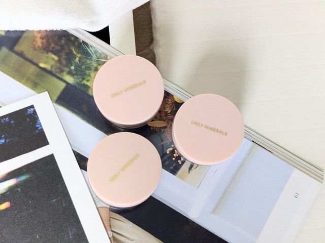 オンリーミネラル ミネラルピグメント春夏限定カラー3個上から