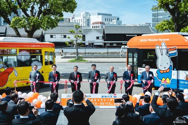 ミッフィーバス お披露目／出発式02