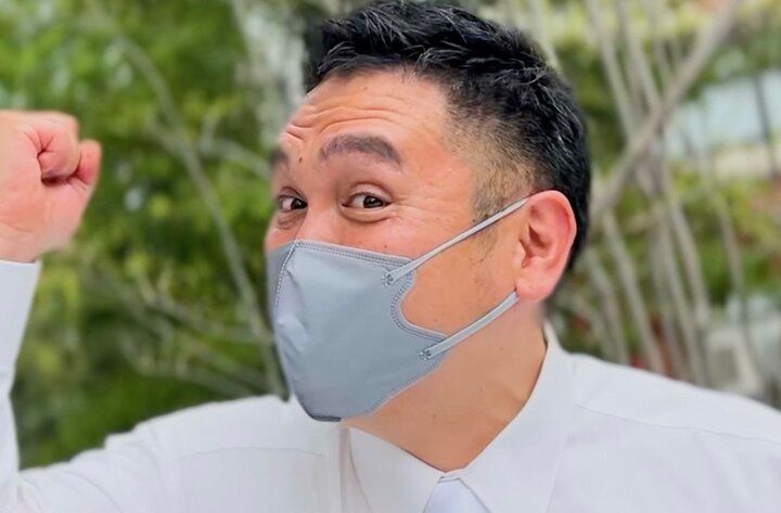 【写真・画像】ザキヤマに激似の44歳男性、マスクを外した素顔に納得の声「アゴが似てるのはすごい」 1枚目