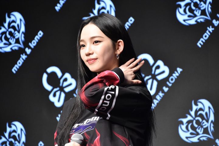 『MARK ＆ LONA』新ブランドアンバサダーに就任したaespa・KARINA クランクイン！ width=