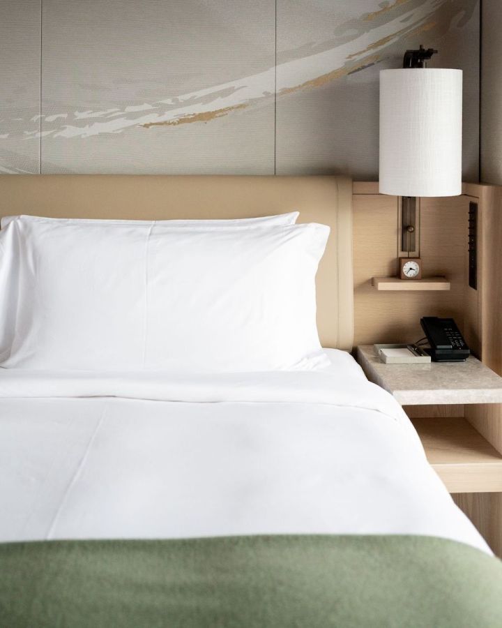 「HOTEL THE MITSUI KYOTO」ベッド
