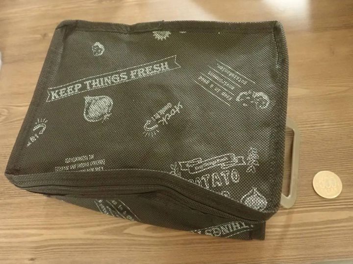 DAISO(ダイソー)：根菜ストックケース(ボックスタイプ)