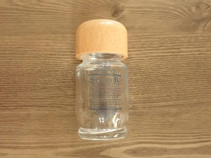 DAISO(ダイソー)：調味料入れ(ビンタイプ) 小