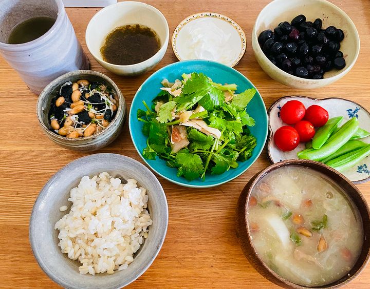 朝食は絶対！ 納豆、海藻、ブルーベリーで腸活＆抗酸化