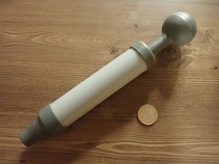 DAISO(ダイソー)：ペチャンコポンプ