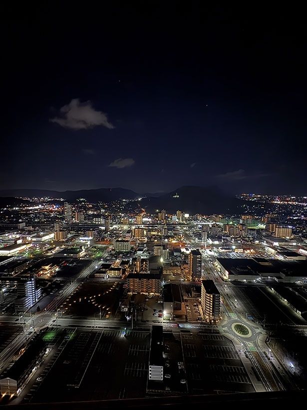 スカイデッキからの夜景 提供：ゴールドタワー