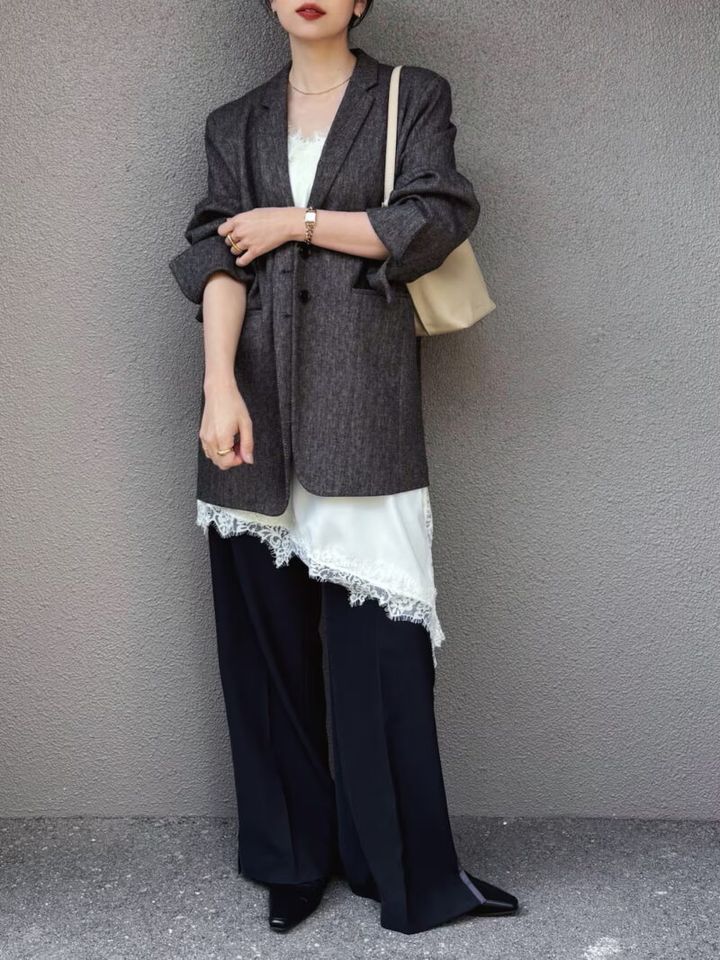 オーバーサイズのジャケット合わせで今っぽなバランスに