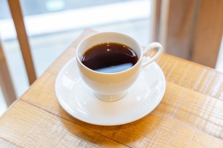 京都・高瀬川のリバーサイドカフェ「murmur coffee kyoto」で、せせらぎに耳を傾けて1杯のコーヒーを♪