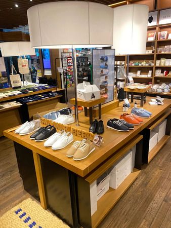 【奈良県奈良市】奈良蔦屋書店で、日本発シューズブランド「SWAAN4RLBERG」のPOP UP SHOP開催！