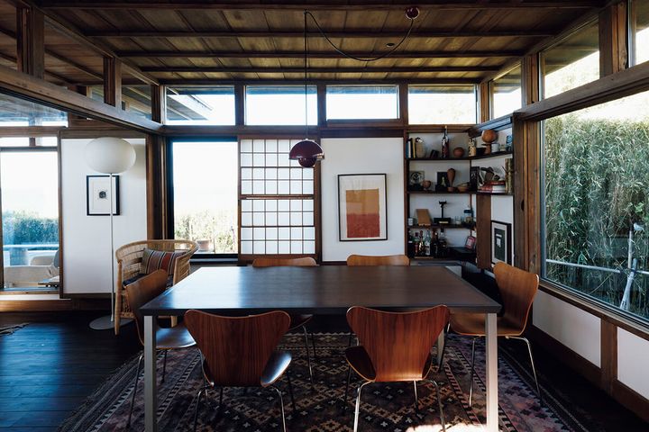 アルネ・ヤコブセンの《セブンチェア》、アフリカのマラウイチェア