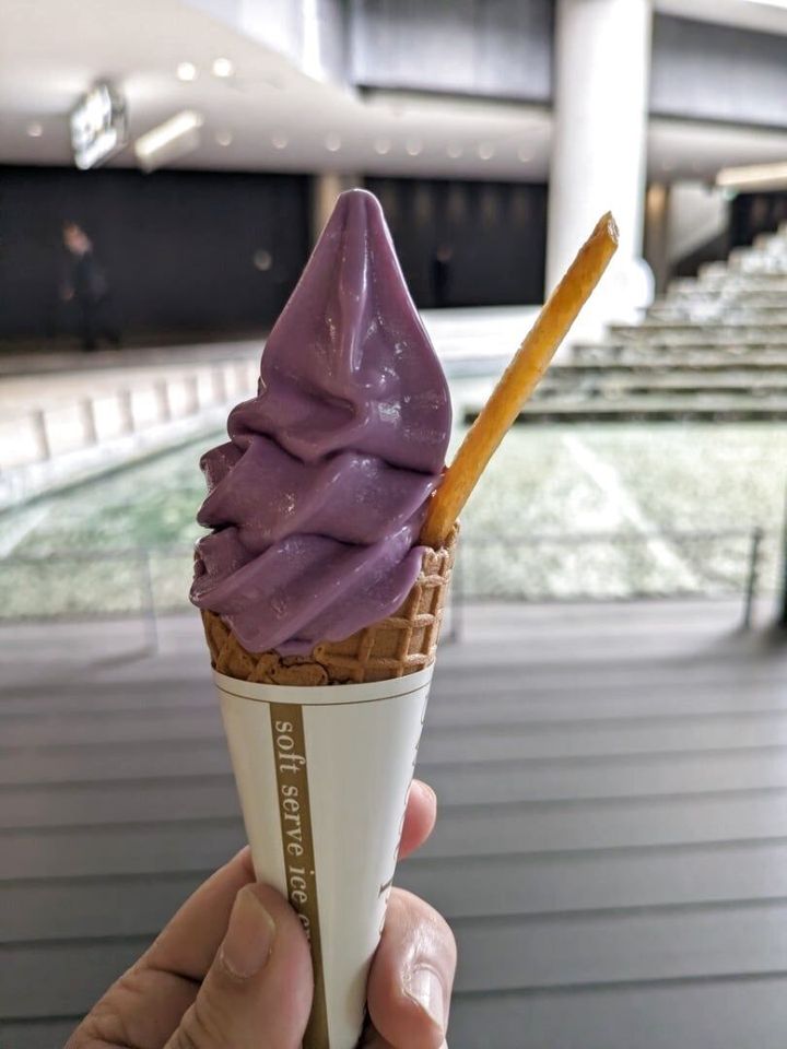 あの芋菓子名店のソフトクリームがなんと300円！