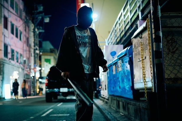 【写真を見る】暴力衝動を抱える少年と、彼を取り巻く大人たちの姿を捉えた場面写真が公開 [c]2025 N.R.E