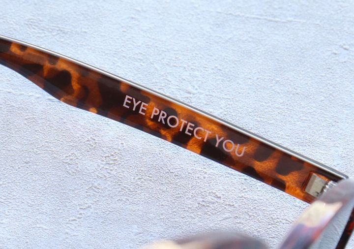 オトナミューズ2026年6月号通常付録レビューウェリントン型調光サングラスブラウンべっこう