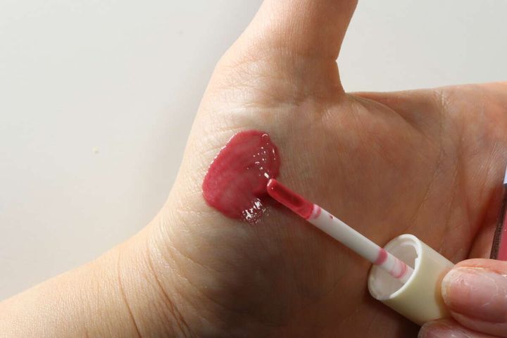 メアリス リッププランパー ローズピンク ＜リップグロス＞ スウォッチ