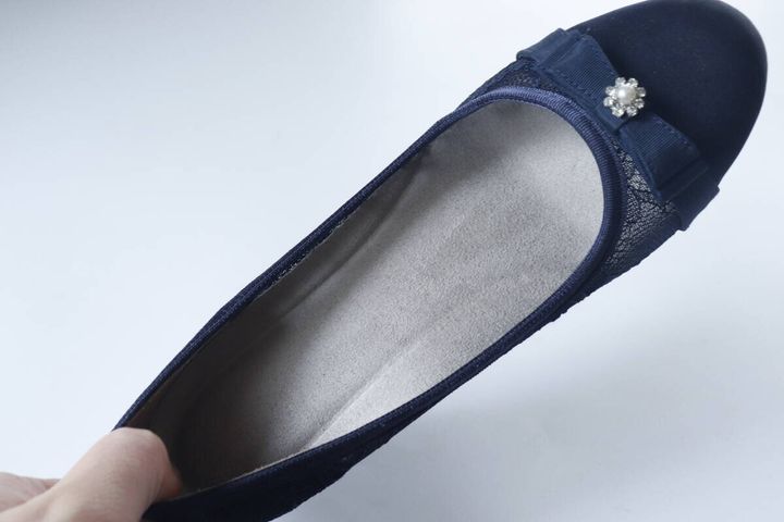 ダイソーのフラットシューズ用インソールの使用例