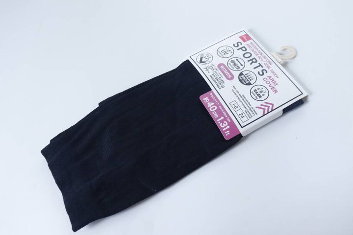 スポーツ用アームカバー（女性用、吸水速乾） 日焼け対策グッズ