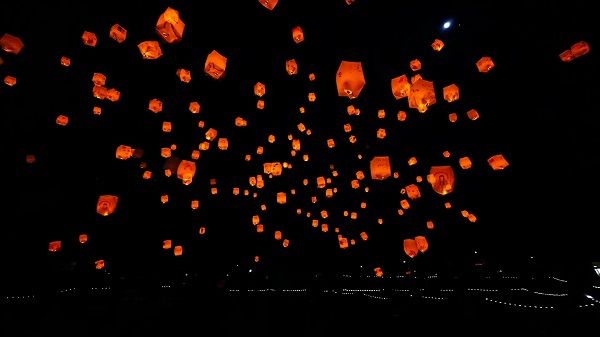 【兵庫県神戸市】子育ての“見えない孤立”に光を当てるランタンイベント開催！ひとり親家庭の無料招待も