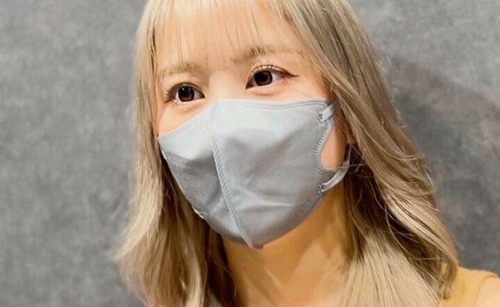 【写真・画像】「空港で盗撮される」TWICEモモ似の25歳美女、海外で本人と間違われる 1枚目