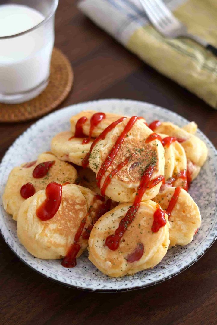 「プチウインナーホットケーキ」レシピ