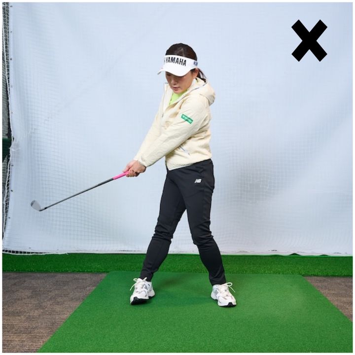 久々のラウンドでもナイスショットを出すコツは？女子プロが実践する準備運動