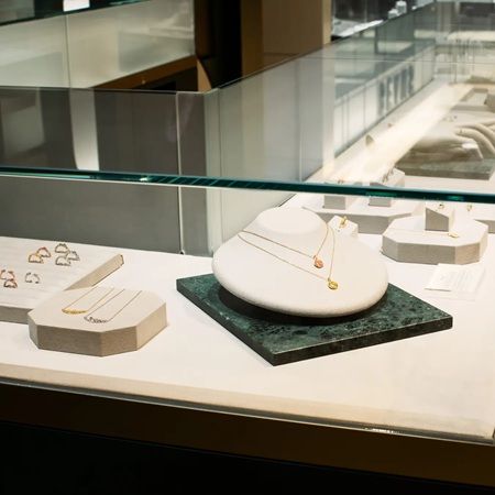 【東京都千代田区】カラーストーンジュエリーブランド「BIZOUX」が新丸ビルにオープン！購入特典も