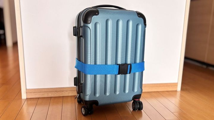 旅行前に揃えたい！スーツケースベルトは100均でゲット♪ 売り場もチェック