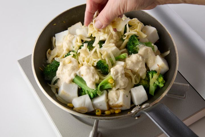 はんぺんの玉ねぎマヨチーズ焼き