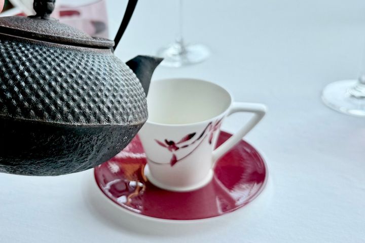 平日ランチコース「ローズ」7480円 コース内容は時期によって変更する場合あり。