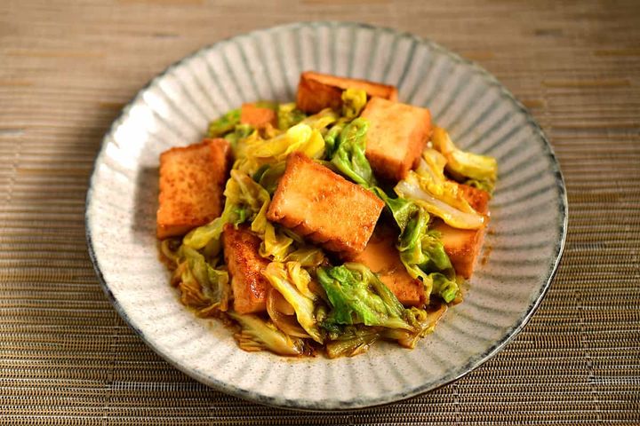 冷凍キャベツを使った炒め物