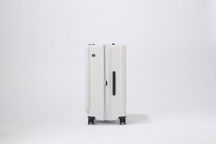 カバンのプロ・エースが教える「失敗しないスーツケース」3選！ 機内持込“最大級”容量、3万円以下のコスパ最強機…旅の質を上げる最新作