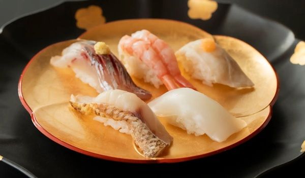 石川県金沢市に「金沢まいもん寿司 ひがし茶屋街店」オープン！石川の地酒も用意