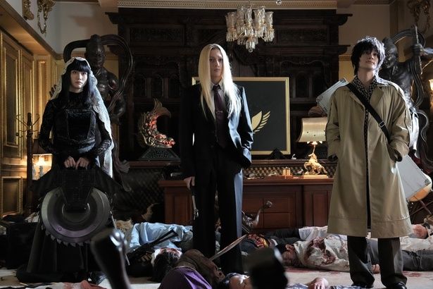 個性的なキャラクターがズラリ登場！ [c]鈴木祐斗／集英社 [c]2026映画「SAKAMOTO DAYS」製作委員会