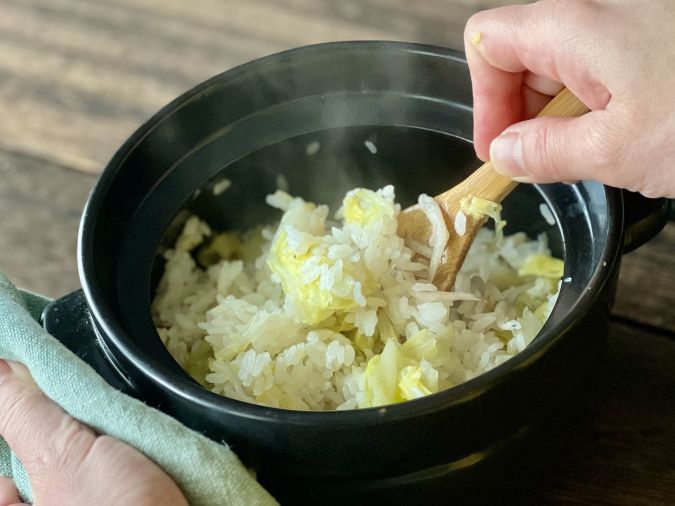 春キャベツの炊き込みご飯