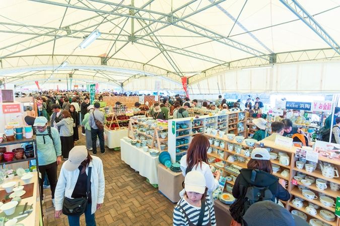 波佐見陶器まつり2026 会場 テントの中