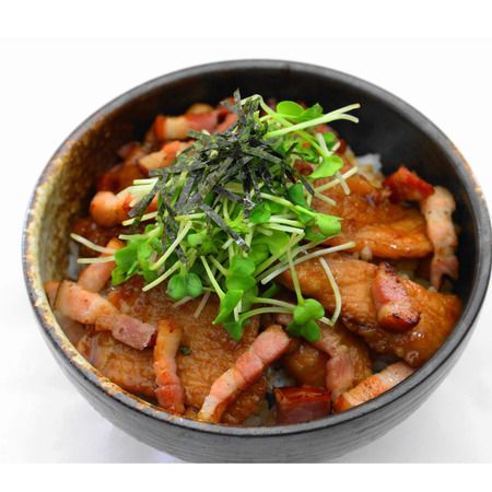 【愛媛県西予市】「きなはい屋しろかわ」に、「城川ベーコン」と和栗を使った新メニューが登場！