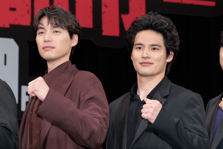 映画『TOKYO BURST-犯罪都市-』ジャパンプレミアに登場した福士蒼汰、水上恒司 クランクイン！ width=